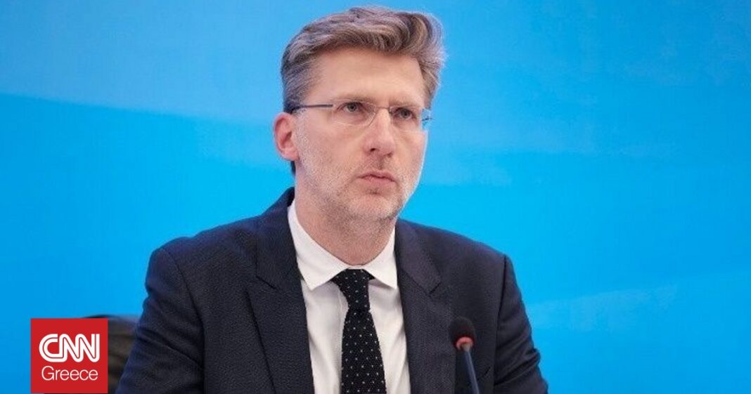 «Σκέρτσος: Η Καθοριστική Απόφαση του Πρωθυπουργού για τον Άγνωστο Στρατιώτη που Αλλάζει τα Δεδομένα στις Συναρμοδιότητες»