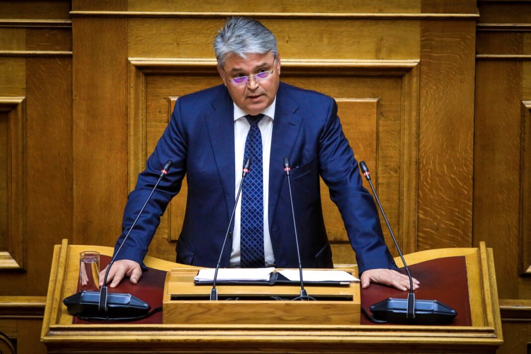 Νατσιός: Η Οργή του Λαού Ξεχειλίζει – Γιατί οι Φύλακές σας Σας Φυγαδεύουν Παντού! (vid)