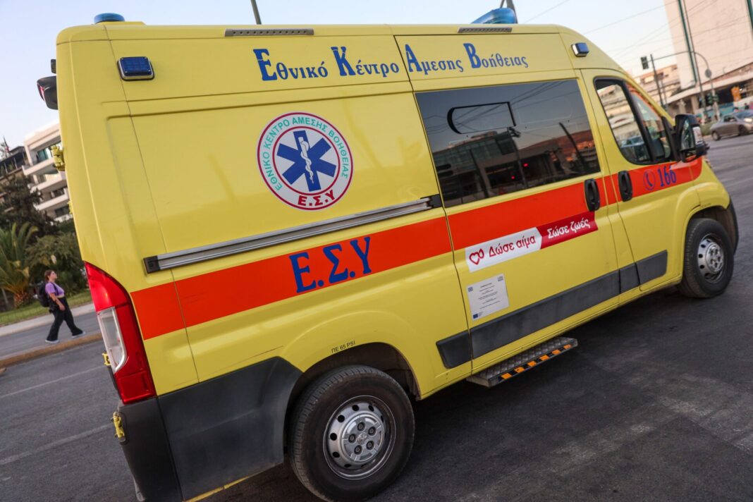 «Σέρρες: Έγκυος φέρνει στον κόσμο το μωρό της μέσα σε ασθενοφόρο – Η συγκινητική ιστορία του νεογέννητου στη θερμοκοιτίδα»