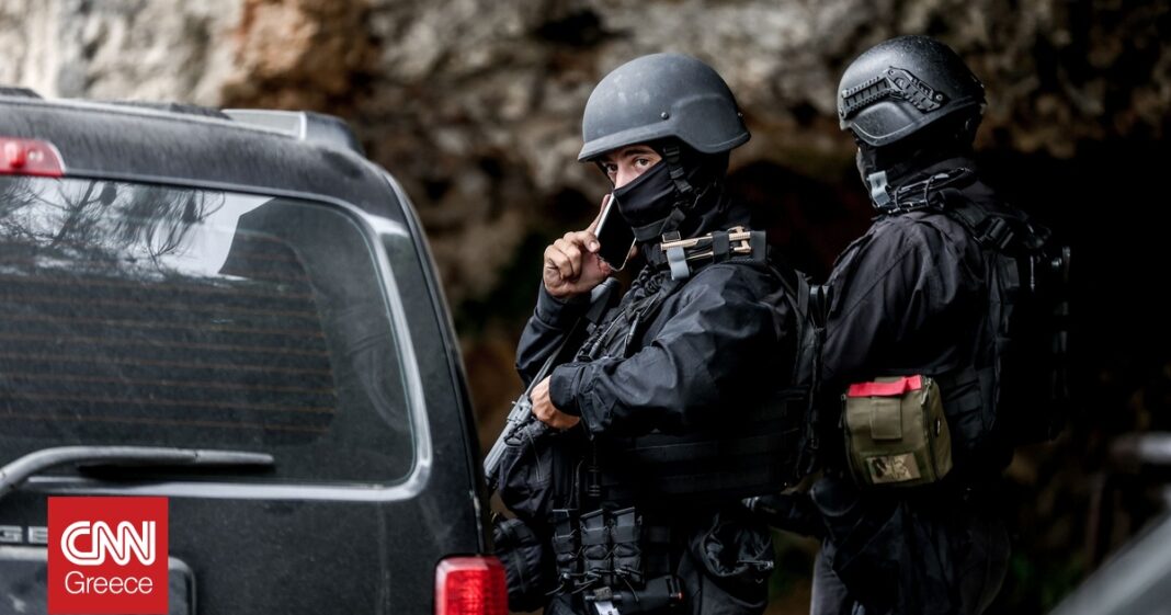 «Βορίζια: Η Συναρπαστική Μεταγωγή των Τριών Συλληφθέντων με Ισχυρή Συνοδεία της ΕΛΑΣ»
