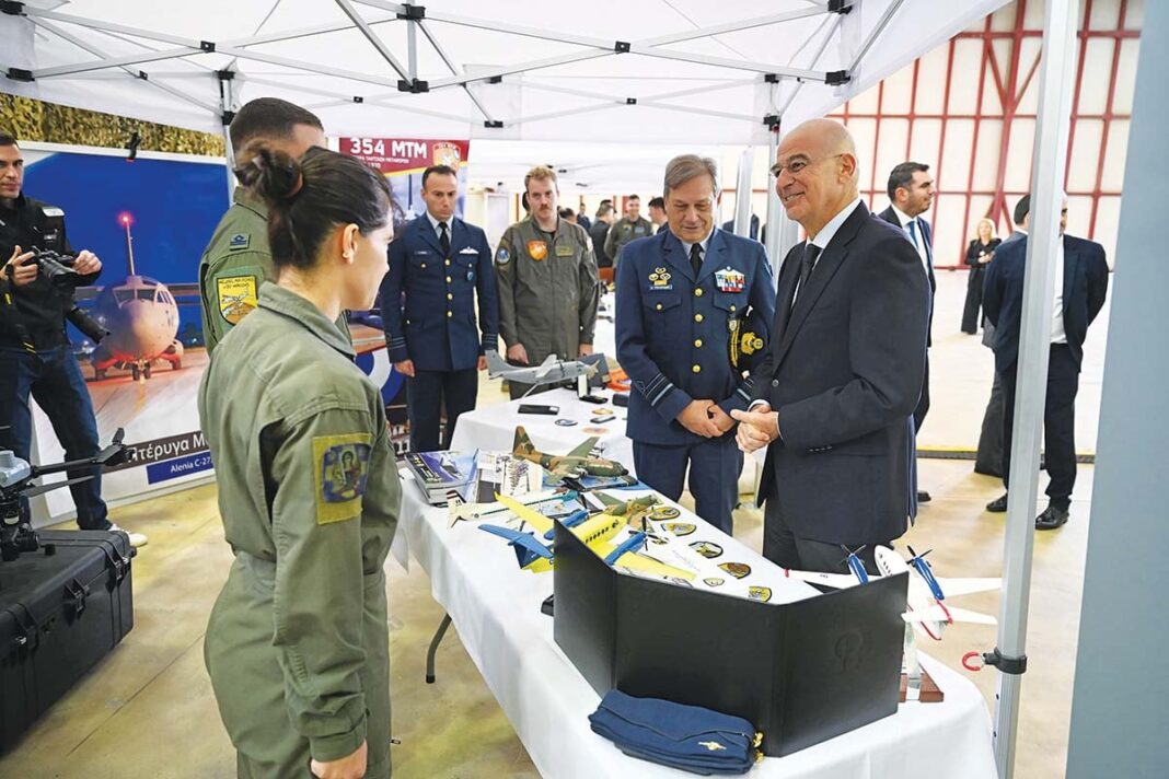 Επανάσταση στον αεροπορικό στόλο: Ο Δένδιας αποκαλύπτει την αγορά νέων αεροσκαφών!