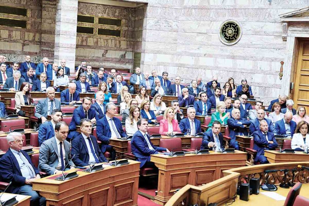 «Μαξίμου vs Βουλευτές: Η Επική Βεντέτα και η Σταγόνα που Ξεχείλισε το Ποτήρι με τα ΕΛ.ΤΑ.»