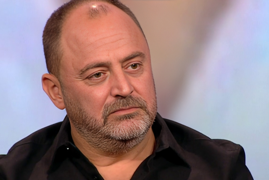 Απόστολος-Πετράκης:-Σοκαριστική-αποκάλυψη-για-συμβόλαιο-θανάτου-στην-Κρήτη-–-Ποιος-κρύβεται-πίσω-από-την-απειλή;