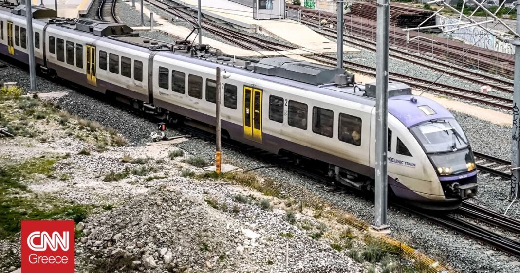 «Θρίλερ-στη-Λένορμαν:-Σύγκρουση-αμαξοστοιχίας-με-μοτοσικλέτα-–-Ευτυχώς-χωρίς-τραυματίες!»