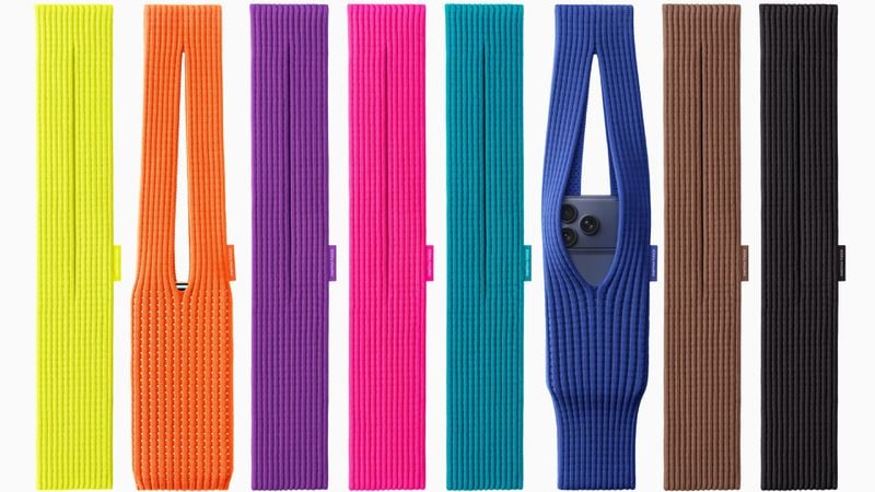 Ανακαλύψτε το iPhone Pocket: Η Επαναστατική Συνεργασία της Apple με τον Οίκο ISSEY MIYAKE!