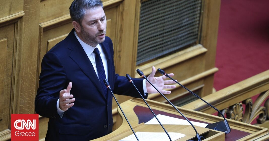 «Ανδρουλάκης: Φωτιά στη Βουλή με τις δυναμικές του παρεμβάσεις!»