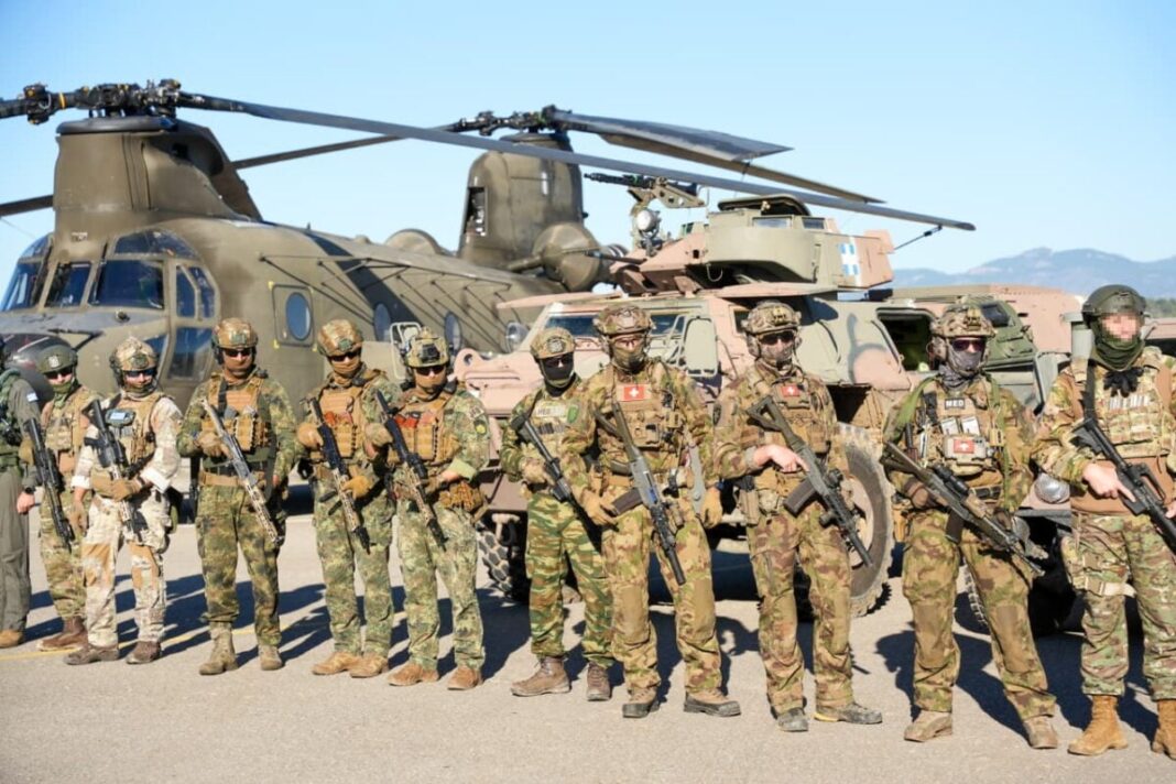 «Επανάσταση στον Πόλεμο: Οι ΕΔ Ξεδιπλώνουν τη Δύναμη των Drones – Καμικάζι και Αμφίβιες Επιχειρήσεις σε Δράση (εικόνες, βίντεο)»