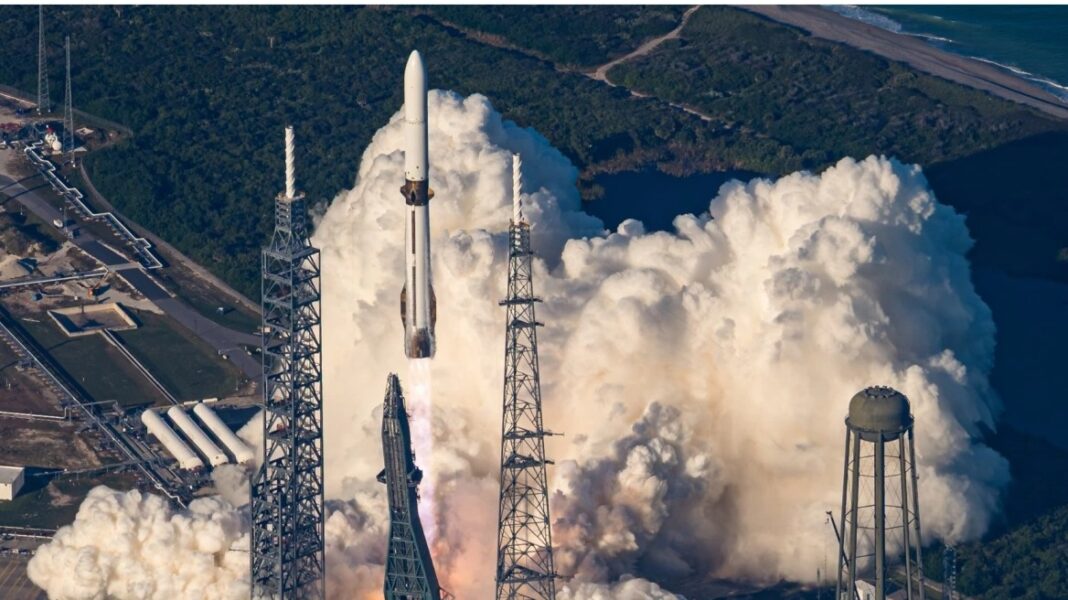 Η Blue Starting Up Attach Δημιουργεί Ιστορία: Ο Πύραυλος Unique Glenn Κατακτά το Διάστημα και Επιστρέφει με Ασφάλεια!